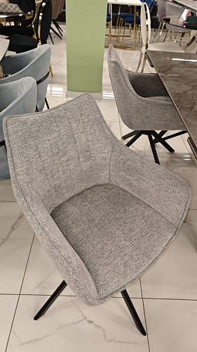 Стул на металлокаркасе Denever beige / black из шоурума 4